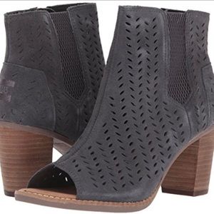 TOMS Majorca Peep Toe Size 9